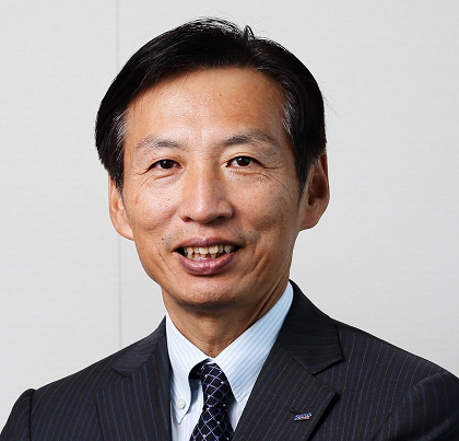 山田 邦雄